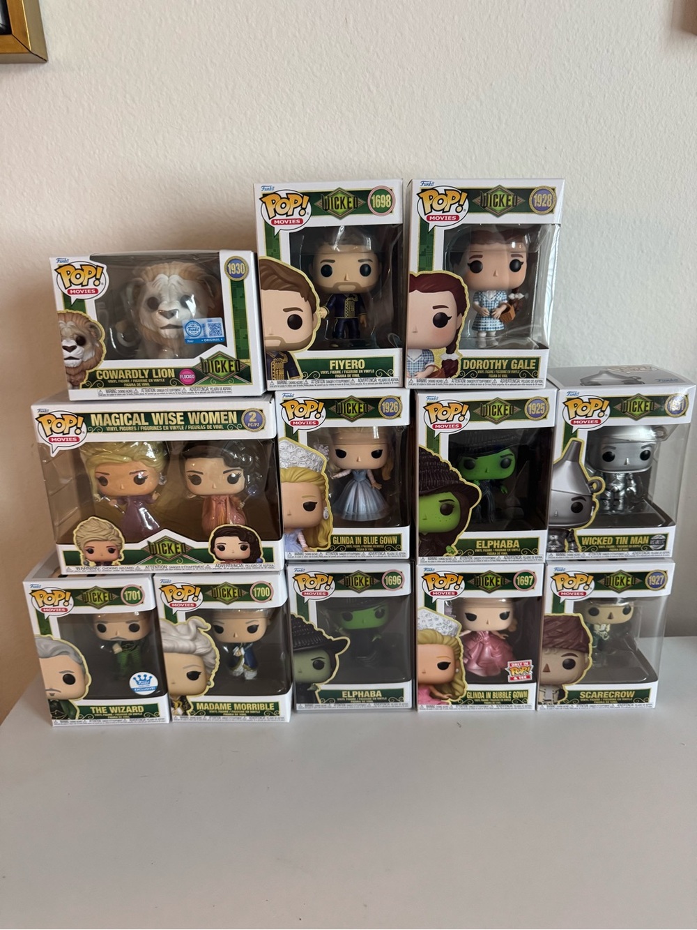 Funko POP! Wizard of Oz Set - Green, White, Black, Yellow, Pink
